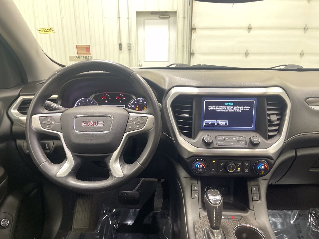 2017 GMC Acadia SLT-1
