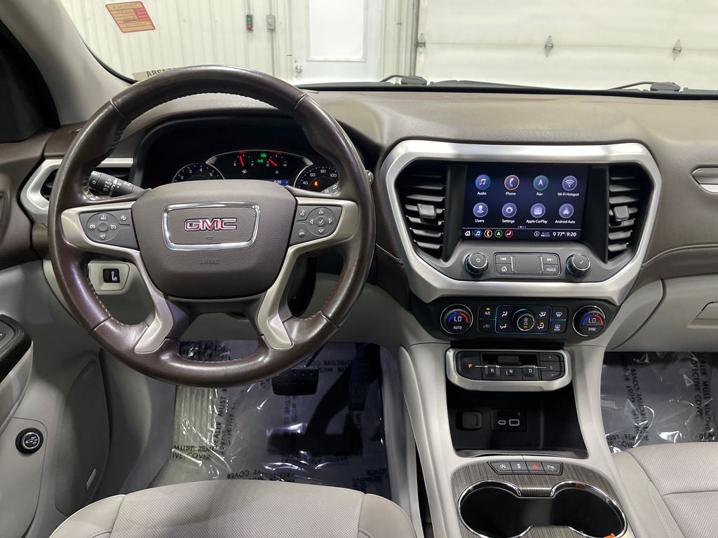 2020 GMC Acadia SLT