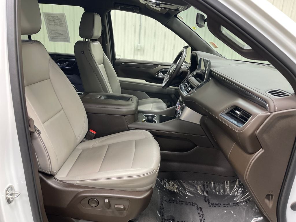 2022 GMC Yukon SLT