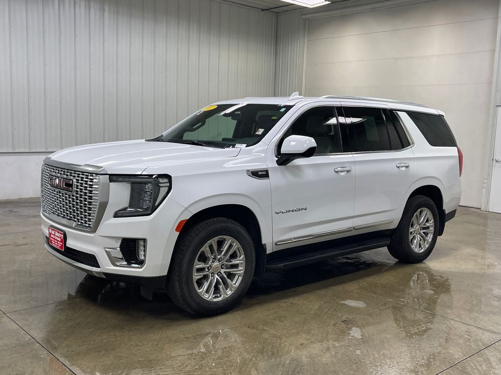 2022 GMC Yukon SLT