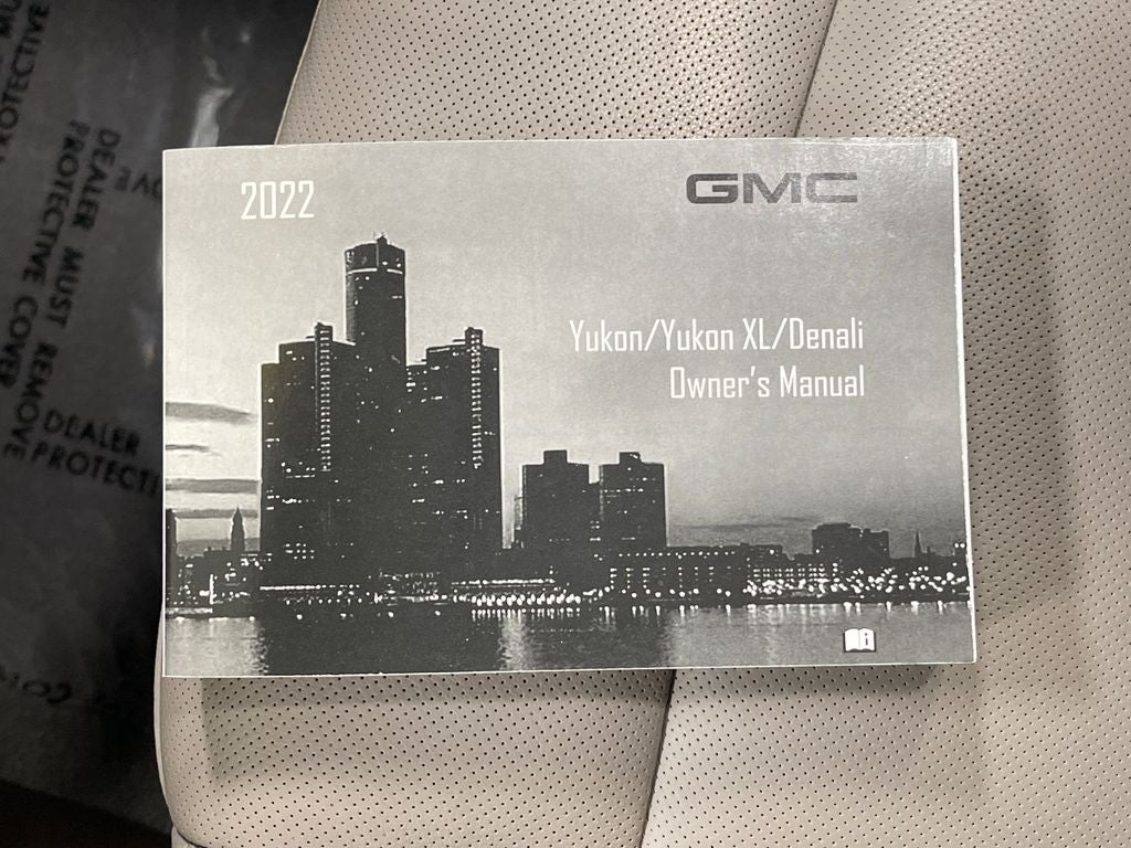 2022 GMC Yukon SLT
