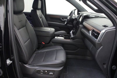 2025 GMC Yukon Denali 4WD