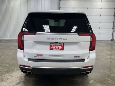 2025 GMC Yukon Denali 4WD
