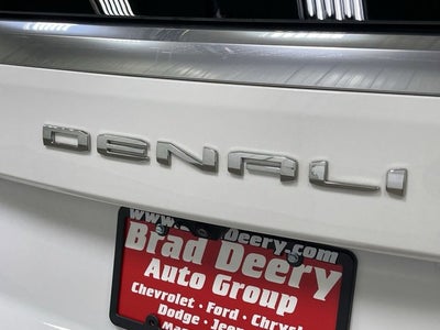 2025 GMC Yukon Denali 4WD