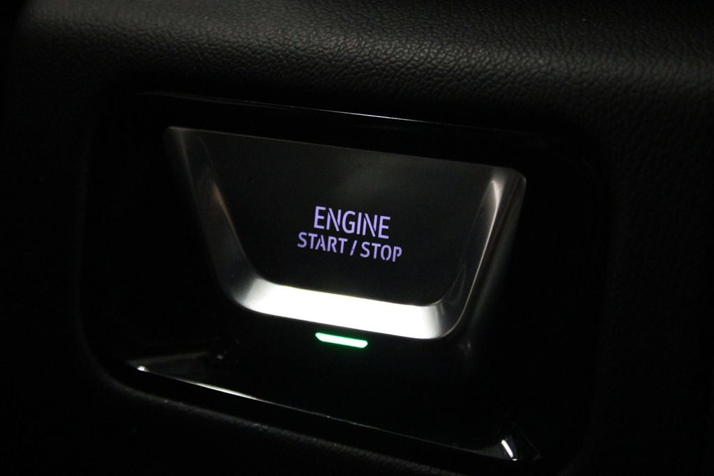2025 GMC Yukon Denali 4WD