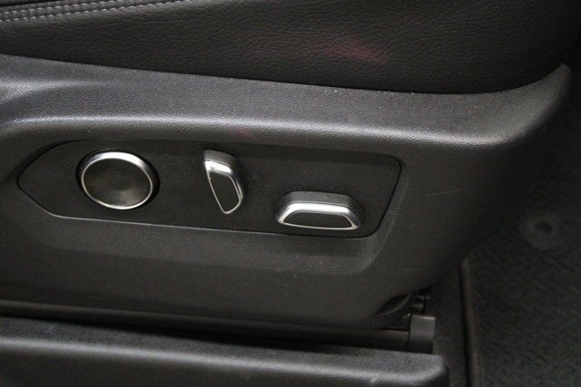 2025 GMC Yukon XL Denali 4WD