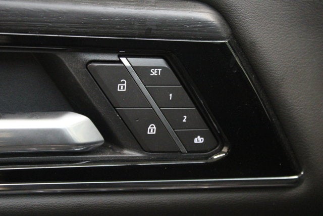 2025 GMC Yukon XL Denali 4WD