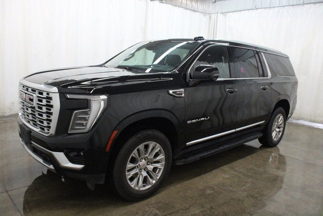 2025 GMC Yukon XL Denali 4WD