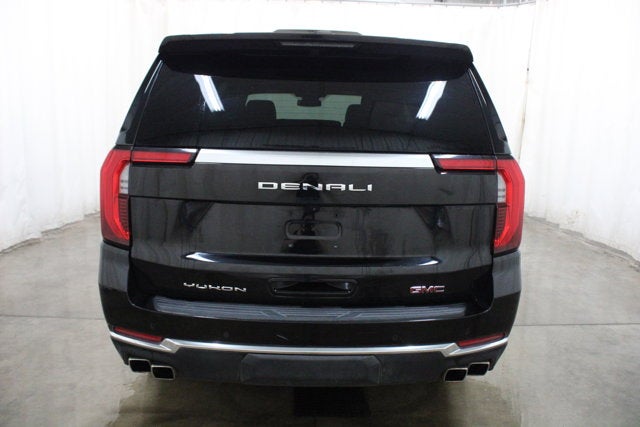 2025 GMC Yukon XL Denali 4WD