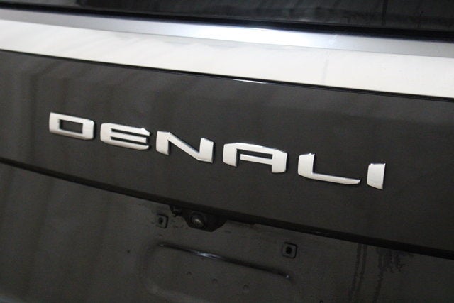 2025 GMC Yukon XL Denali 4WD