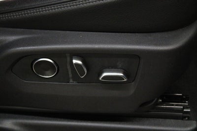 2025 GMC Yukon XL Denali 4WD