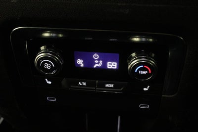 2025 GMC Yukon XL Denali 4WD