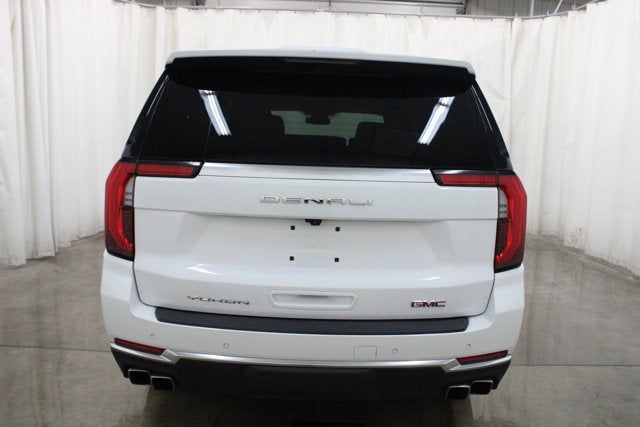 2025 GMC Yukon XL Denali 4WD