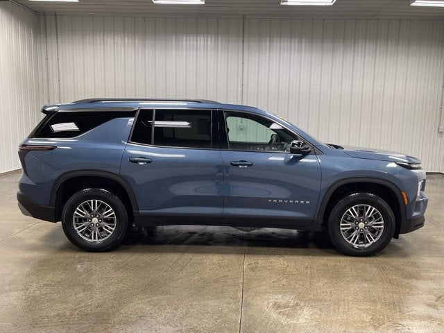 2025 Chevrolet Traverse LT AWD