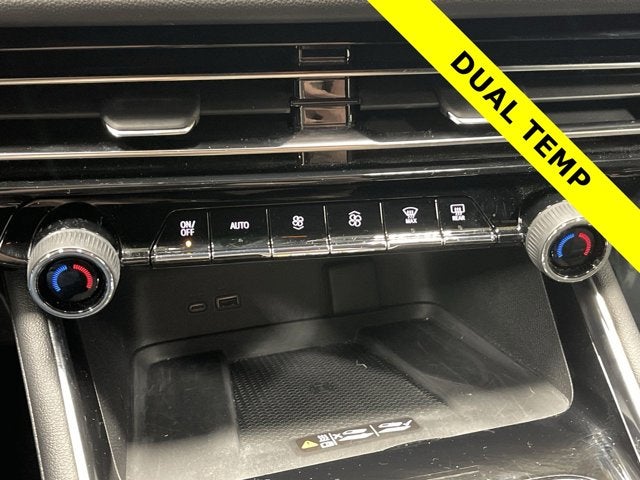 2025 Chevrolet Traverse LT AWD
