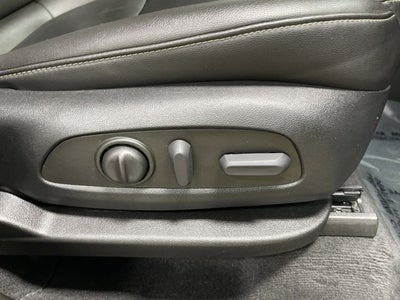 2023 Chevrolet Traverse LT Leather AWD