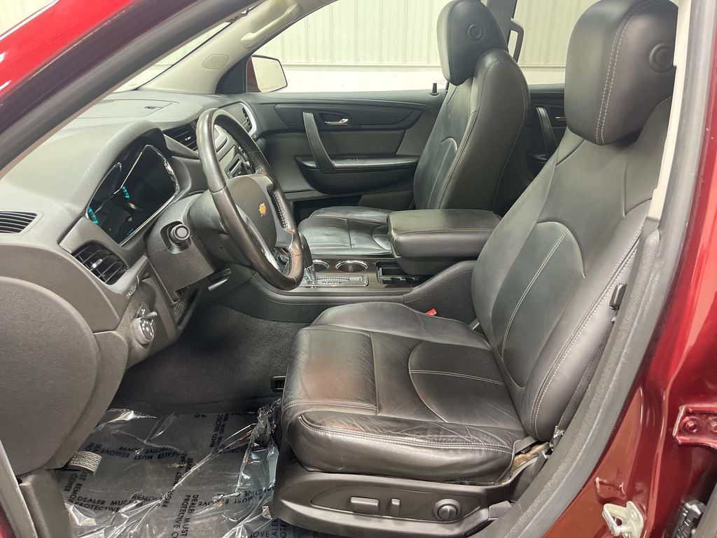 2017 Chevrolet Traverse 2LT