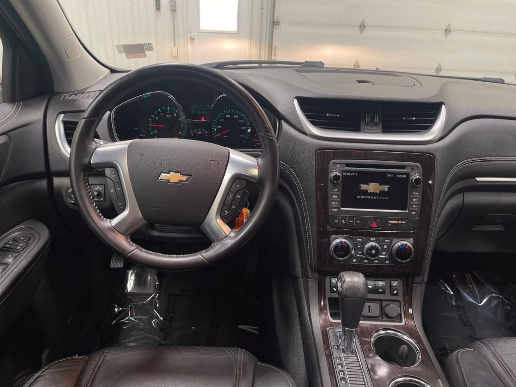 2017 Chevrolet Traverse 2LT