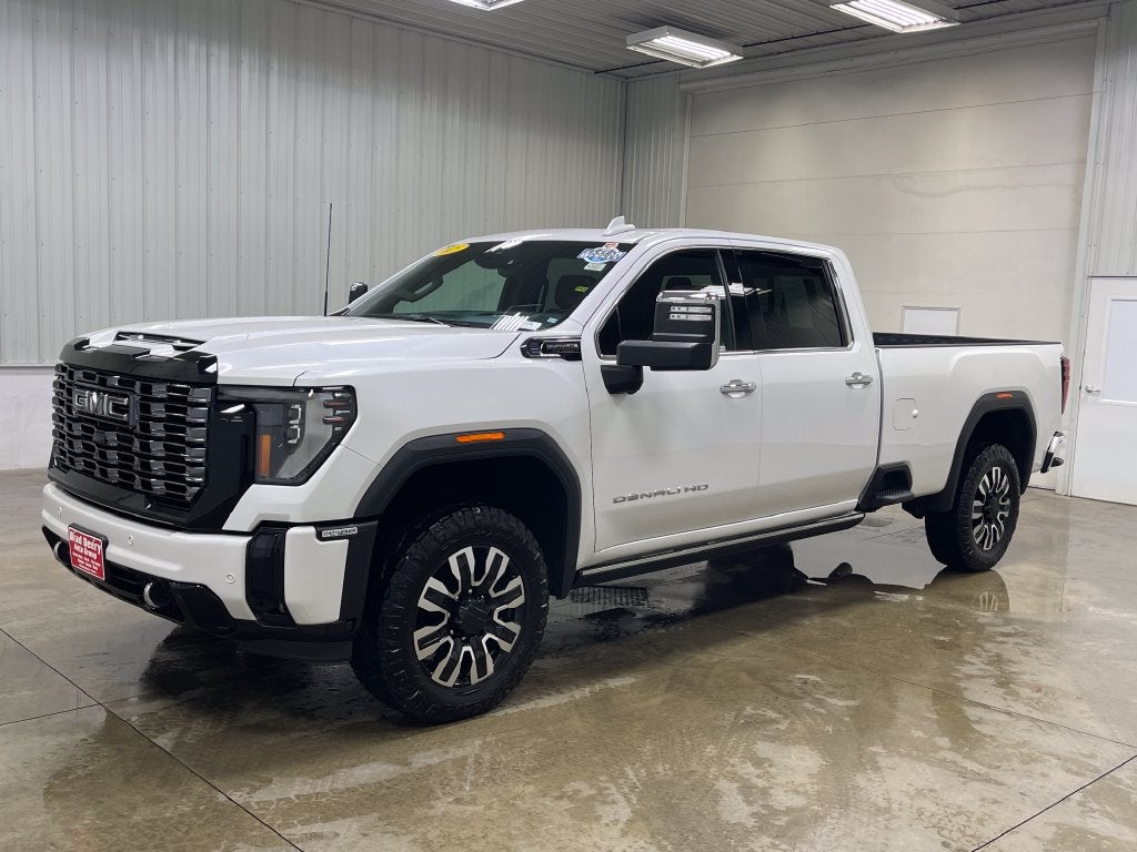 2025 GMC Sierra 3500HD Denali Ultimate