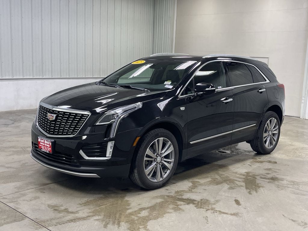 2025 Cadillac XT5 Premium Luxury