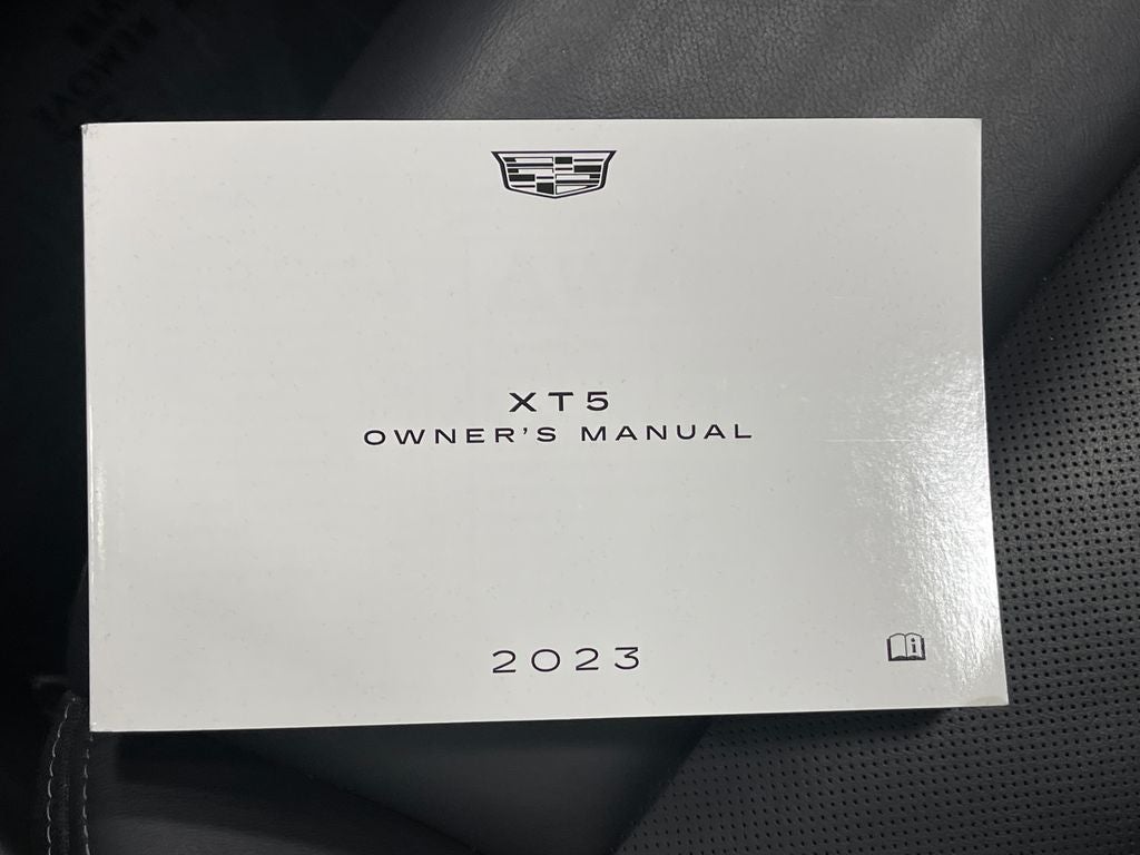 2023 Cadillac XT5 Sport