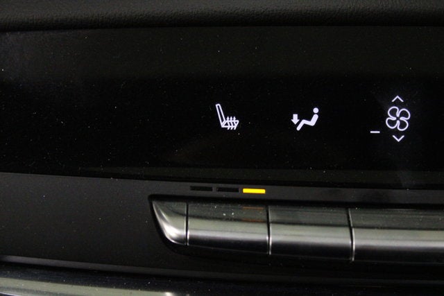 2024 Cadillac Escalade ESV Premium Luxury 4WD Diesel