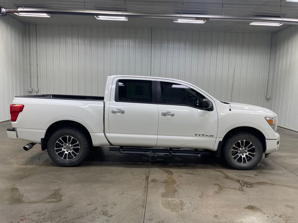 2021 Nissan Titan SV