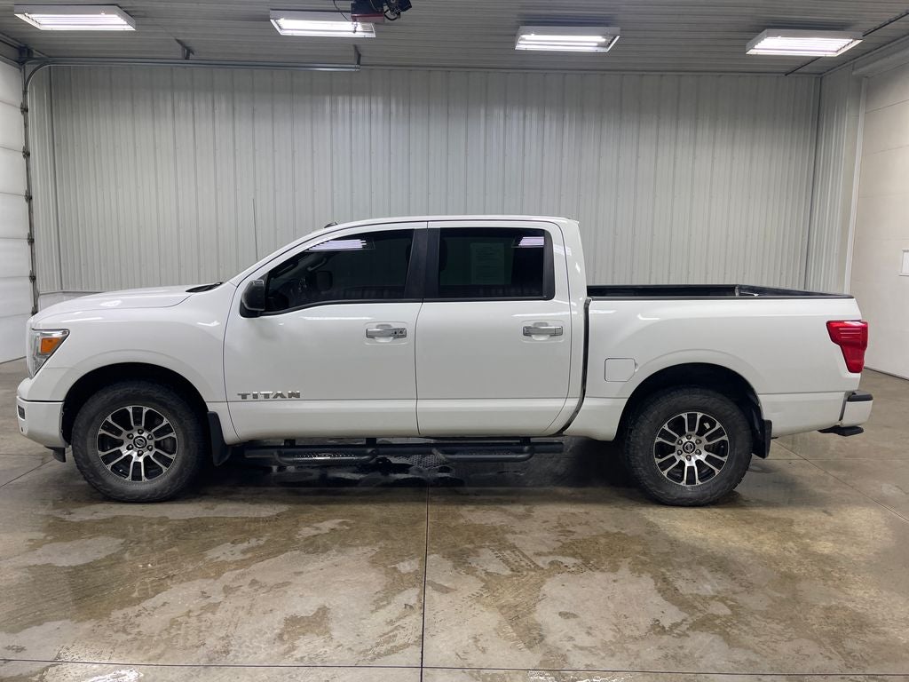 2021 Nissan Titan SV
