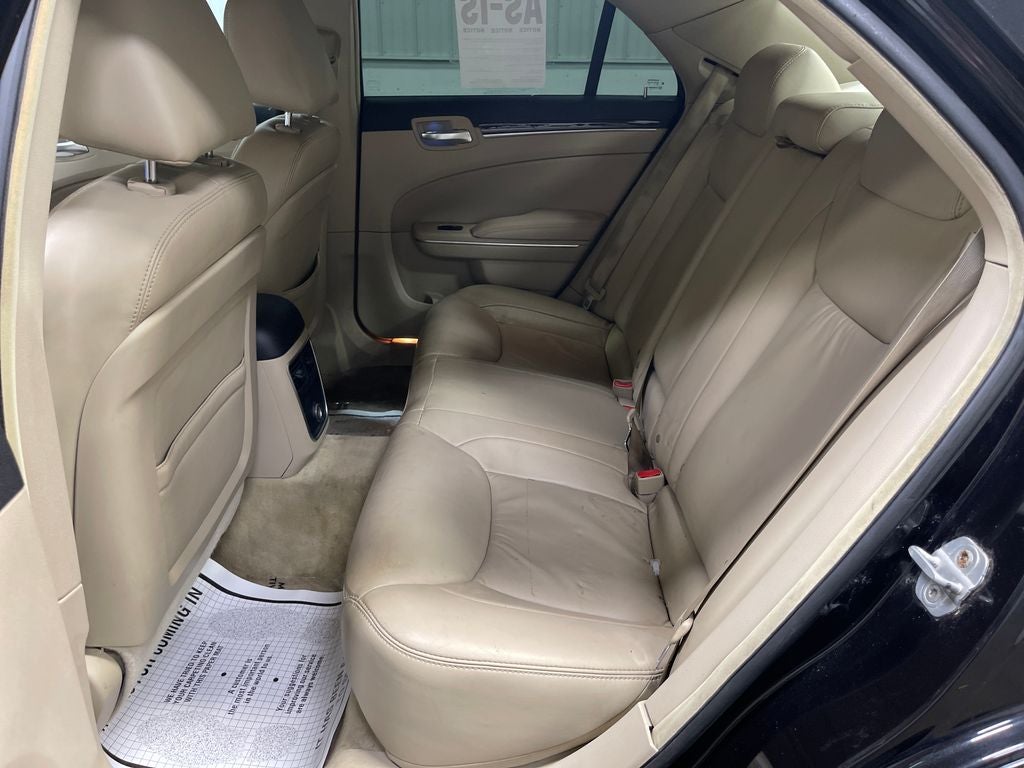 2011 Chrysler 300 Limited