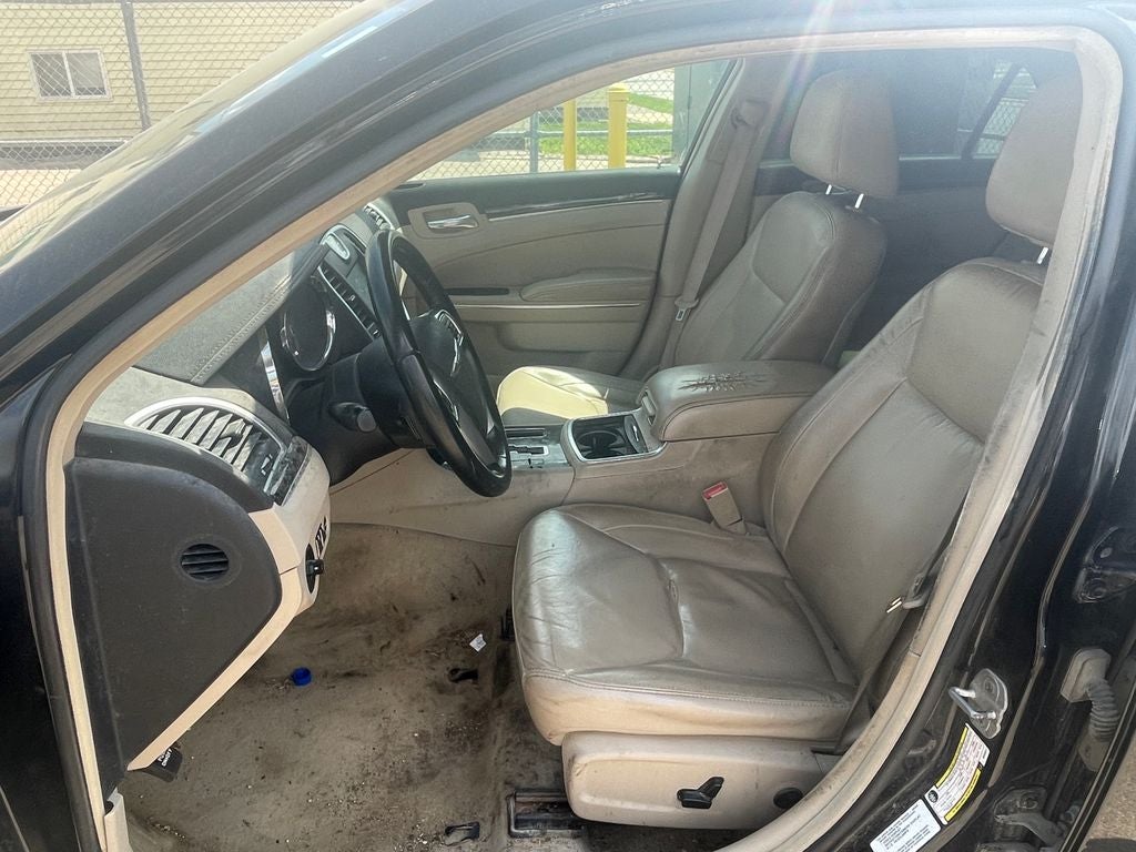 2011 Chrysler 300 Limited