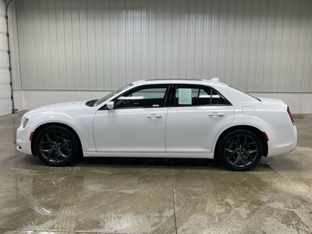2023 Chrysler 300 S