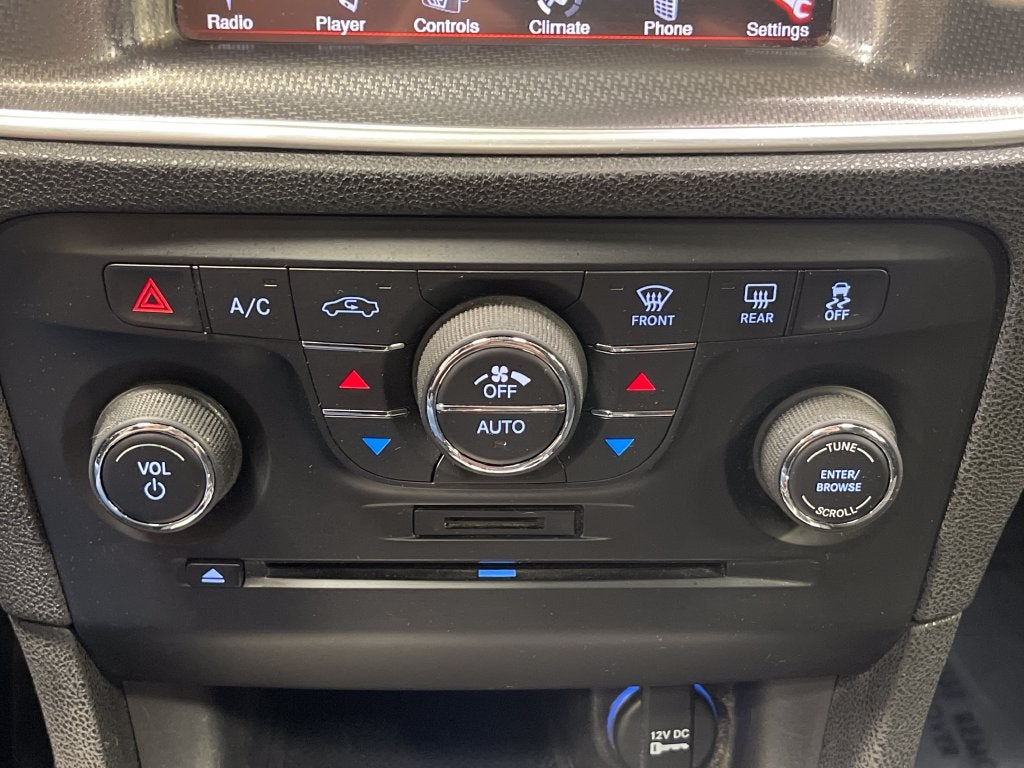 2013 Dodge Charger SXT