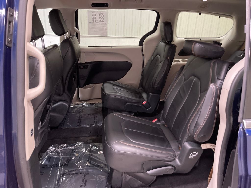 2017 Chrysler Pacifica Touring L