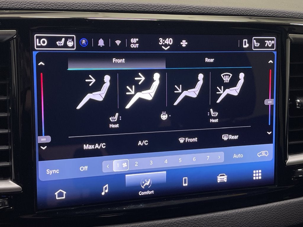 2025 Chrysler Pacifica Select