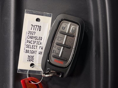 2027 Chrysler Pacifica Select