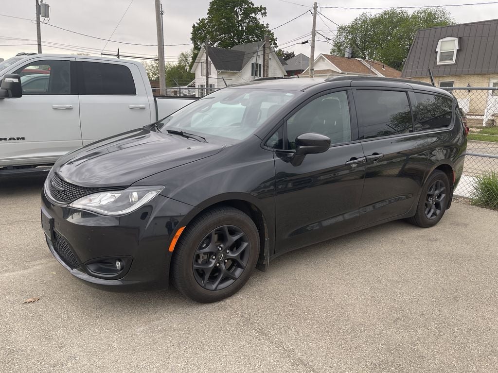 2020 Chrysler Pacifica Touring L Plus