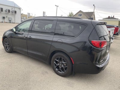 2020 Chrysler Pacifica Touring L Plus