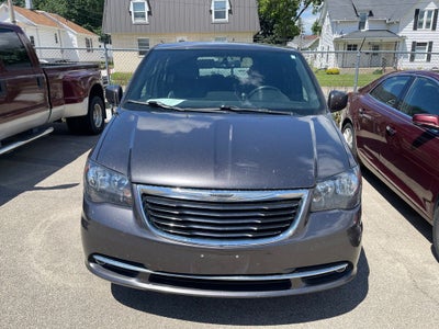 2015 Chrysler Town & Country S