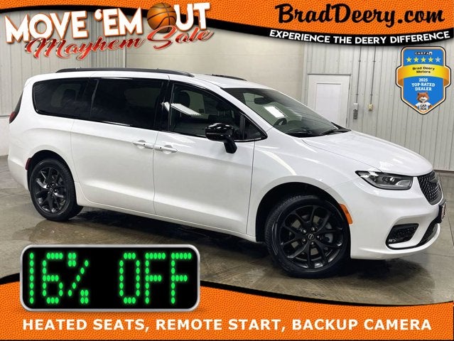 2026 Chrysler Pacifica Select