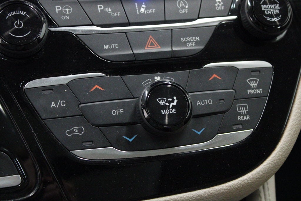 2021 Chrysler Pacifica Limited