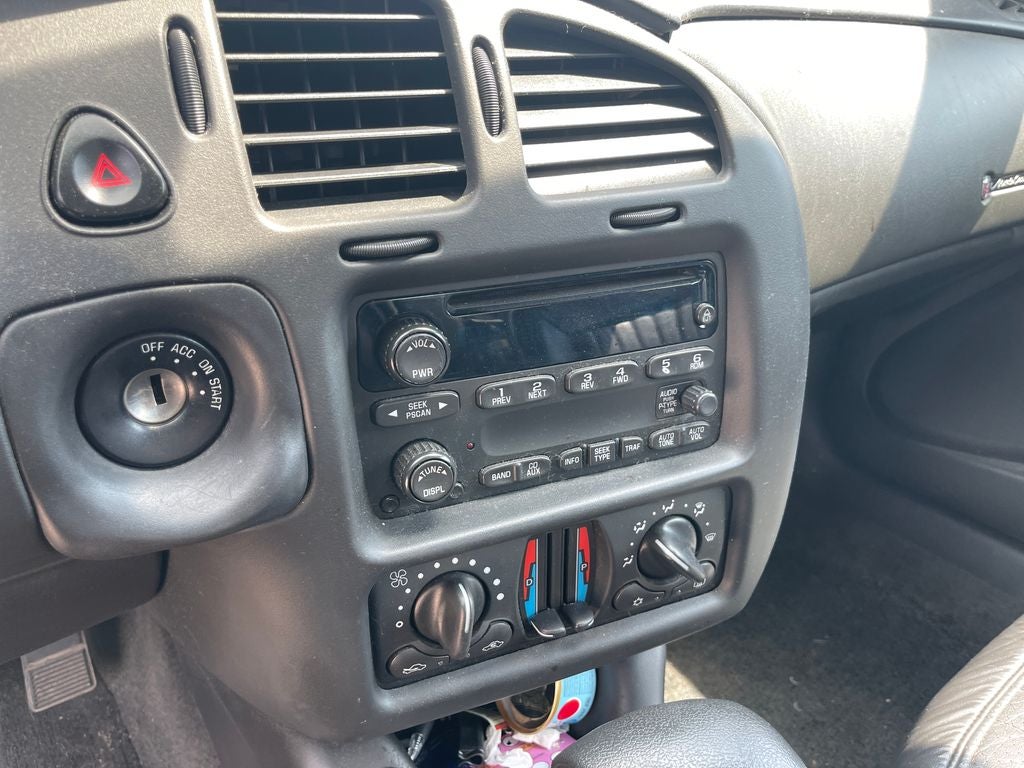 2004 Chevrolet Monte Carlo LS
