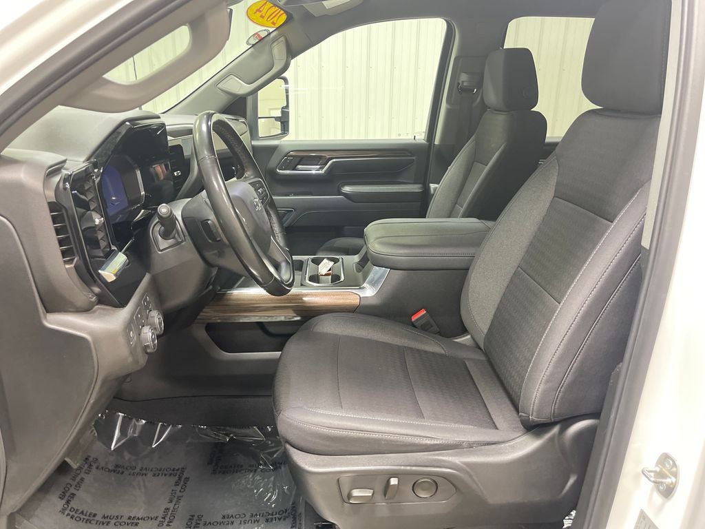 2024 Chevrolet Silverado 2500HD LT