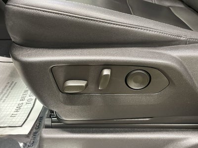 2023 Chevrolet Silverado 1500 RST Crew Cab 4X4