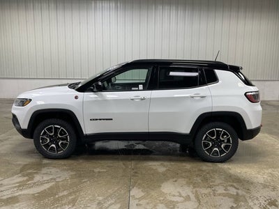 2025 Jeep Compass Trailhawk 4X4