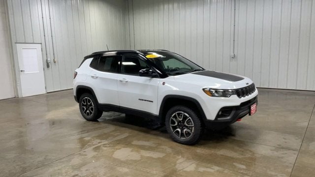 2025 Jeep Compass Trailhawk 4X4