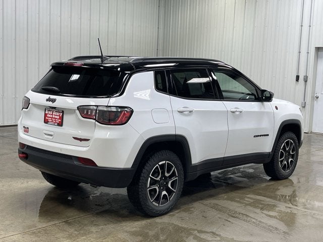 2025 Jeep Compass Trailhawk 4X4