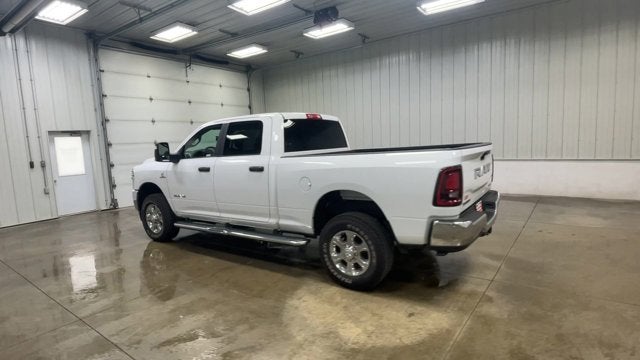 2025 RAM 2500 Big Horn Crew Cab 4X4 Diesel