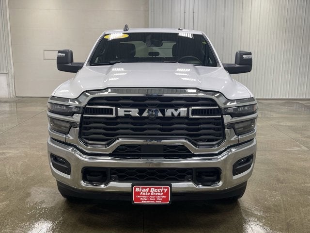 2025 RAM 2500 Big Horn Crew Cab 4X4 Diesel