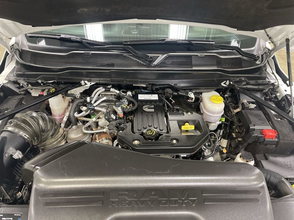 2025 RAM 2500 Big Horn Crew Cab 4X4 Diesel