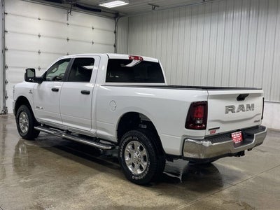 2025 RAM 2500 Big Horn Crew Cab 4X4 Diesel